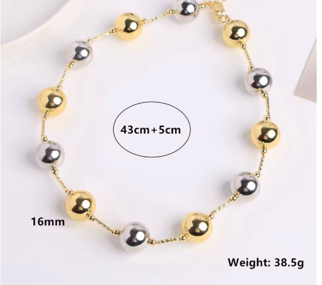 20301812 Conjunto de esferas de dos tonos en oro laminado 18k (3 Capas)