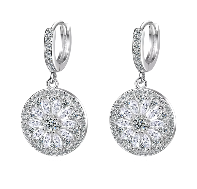 37495540 Aretes de aro acentuada con circonitas CZ en plata S925