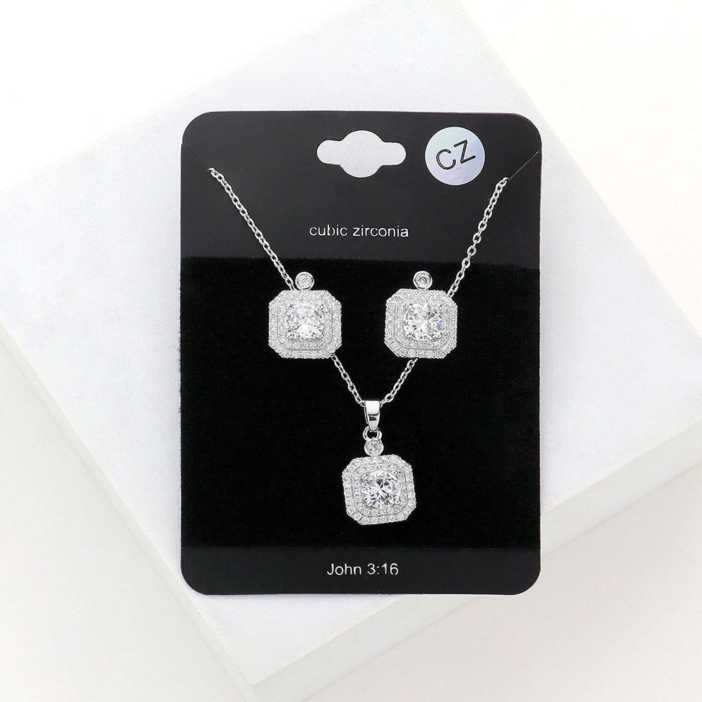 Conjunto de cadena, dije y aretes con circonitas CZ