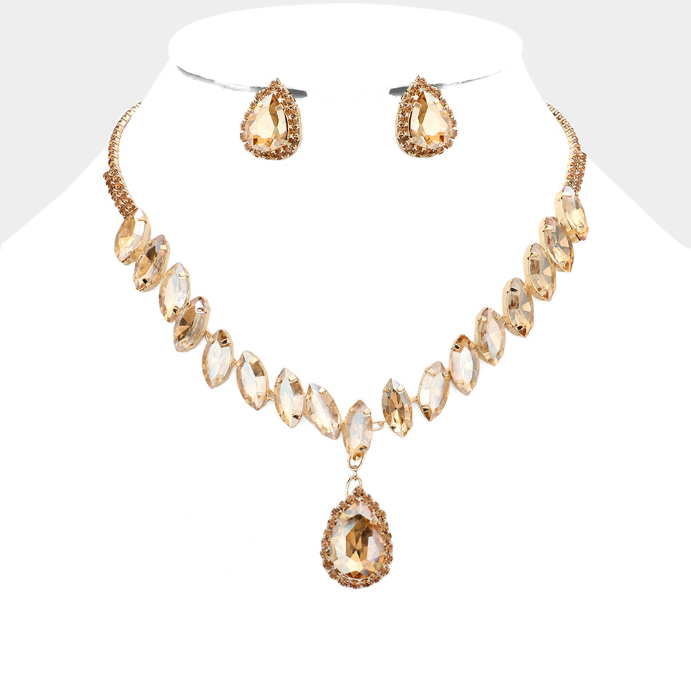 Set de collar y pendientes de noche con piedra tipo lágrimas y piedras redondas y marquesas
