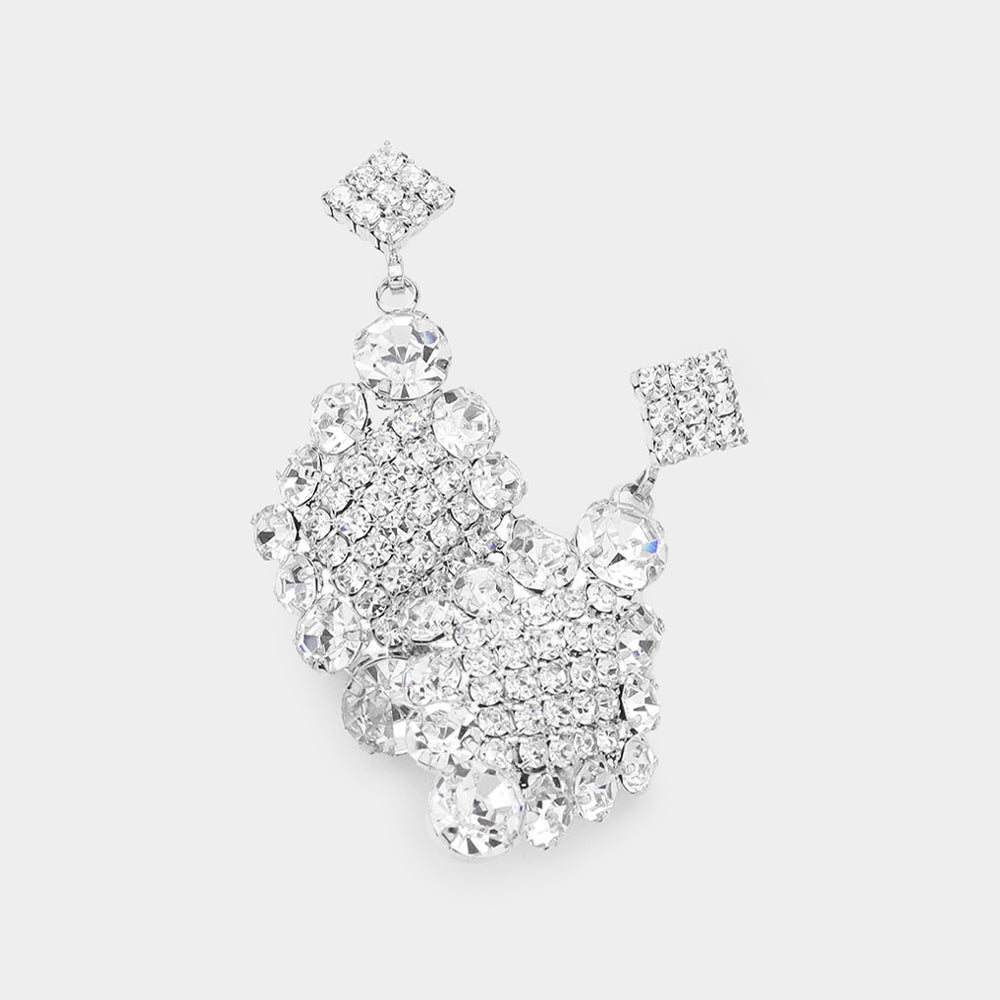Pendientes con detalles en pavé de brillantes