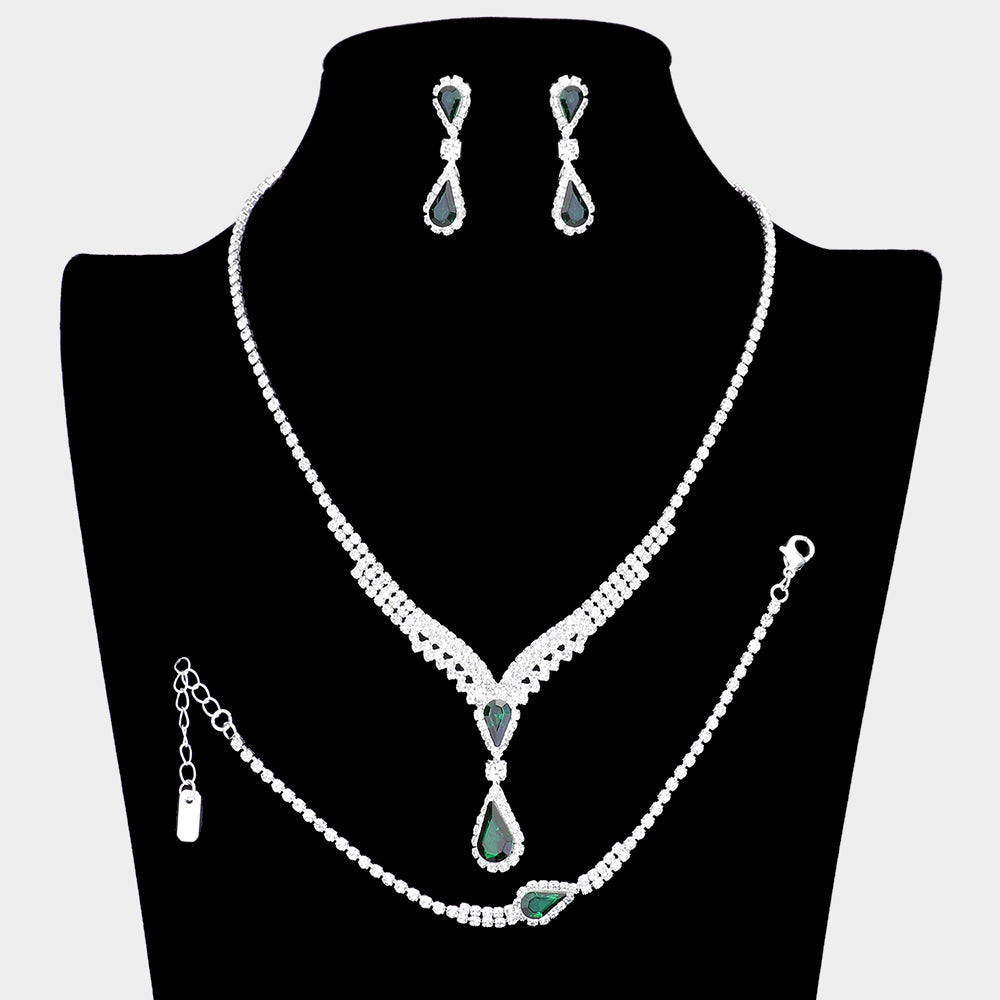 Set collar, pulsera y pendientes con brillantes y piedra lagrima