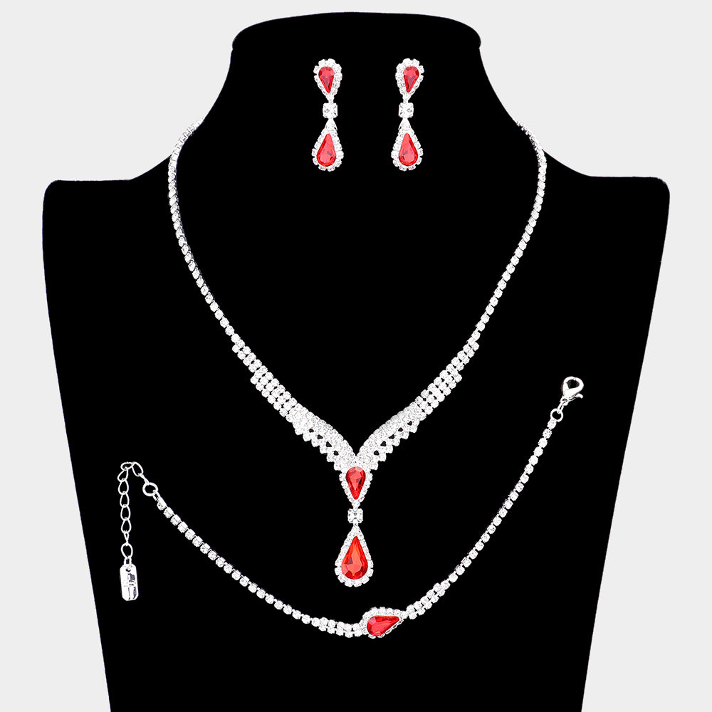 Set collar, pulsera y pendientes con brillantes y piedra lagrima