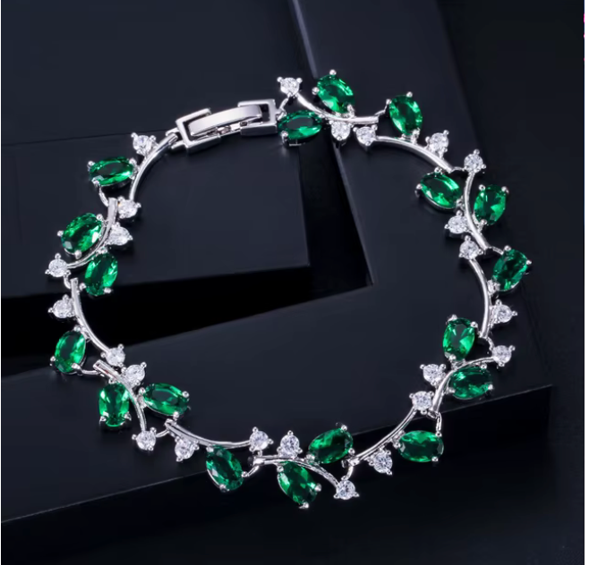Pulsera con piedras marquesas y Circonita cubica AAAAA (CZ)
