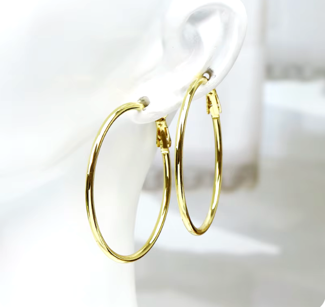 Aretes argolla en oro laminado 18k (3 Capas)