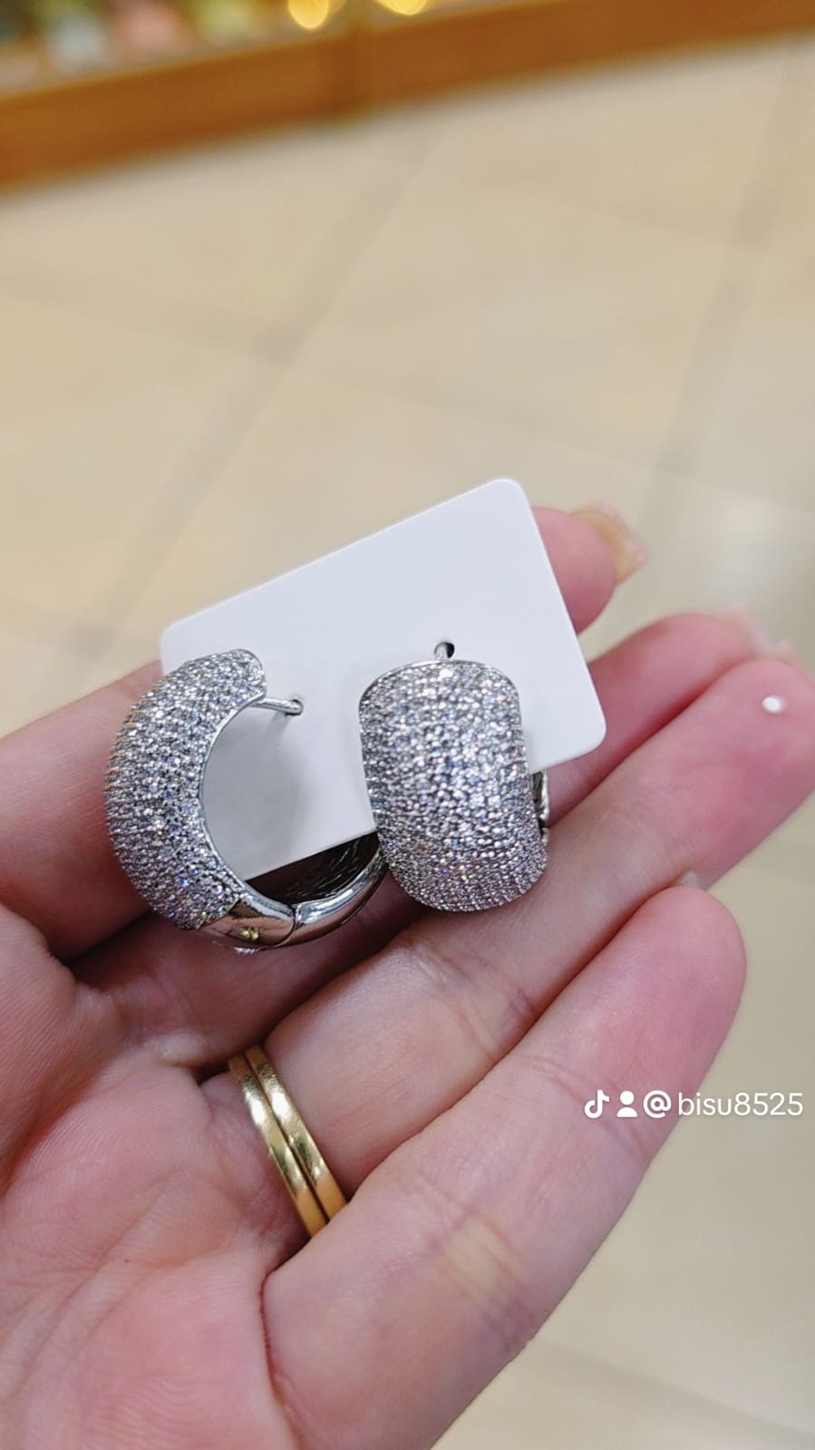 123649794152 Aretes estilo Hugues grandes