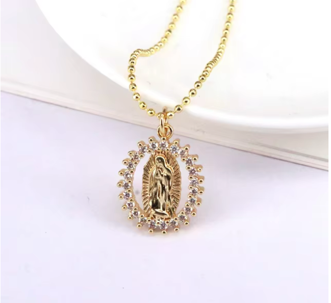 38583028 Cadena y dije virgen de Guadalupe en oro laminado 18k (3 Capas)