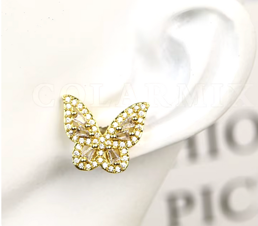 46387956 Aretes mariposa con piedras baguettes y ciconitas cubicas en oro laminado 18k (3 Capas)