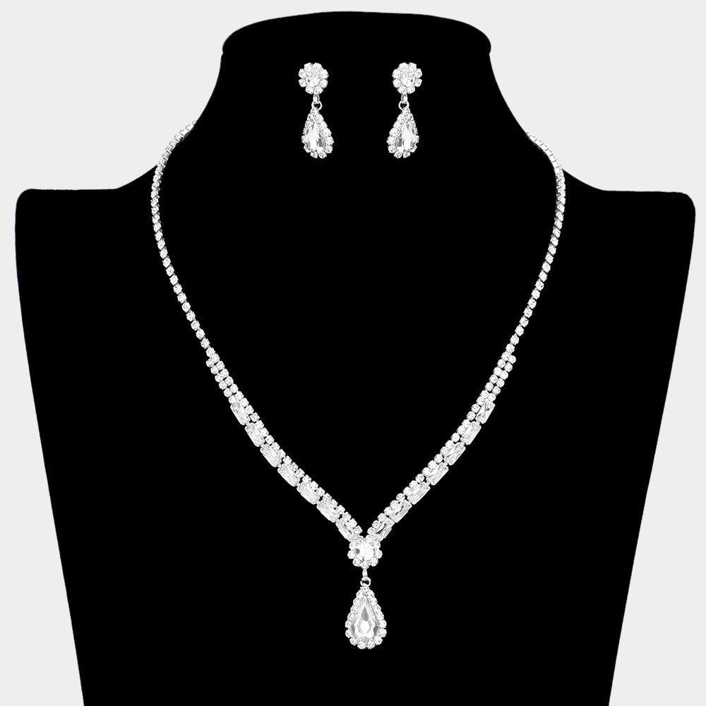 Set collar y aretes con piedras lagrimas y brillantes