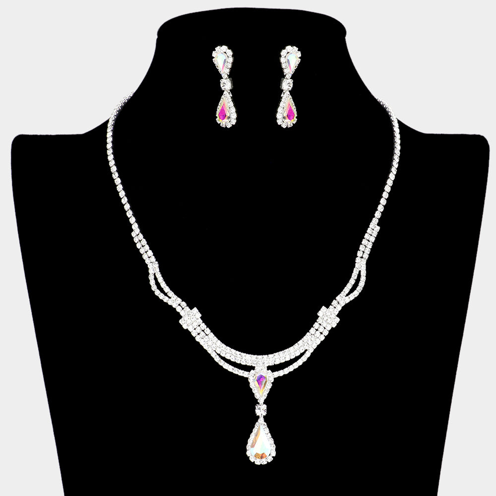 Set de collar y pendientes con brillantes y piedra estilo lagrimas