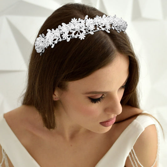 Diadema de vid de racimo de piedra de cristal de flores