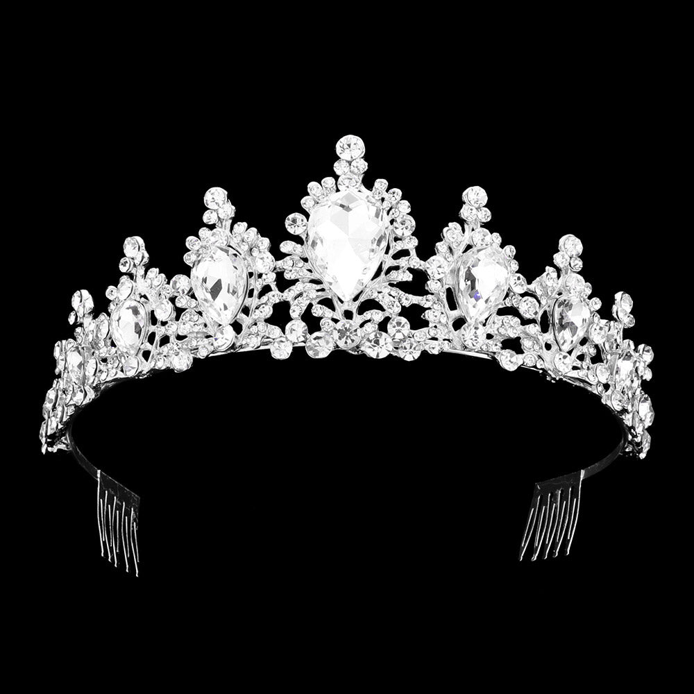 TH23-41213 Tiara acentuada con piedras lagrimas y ribete en brillantes