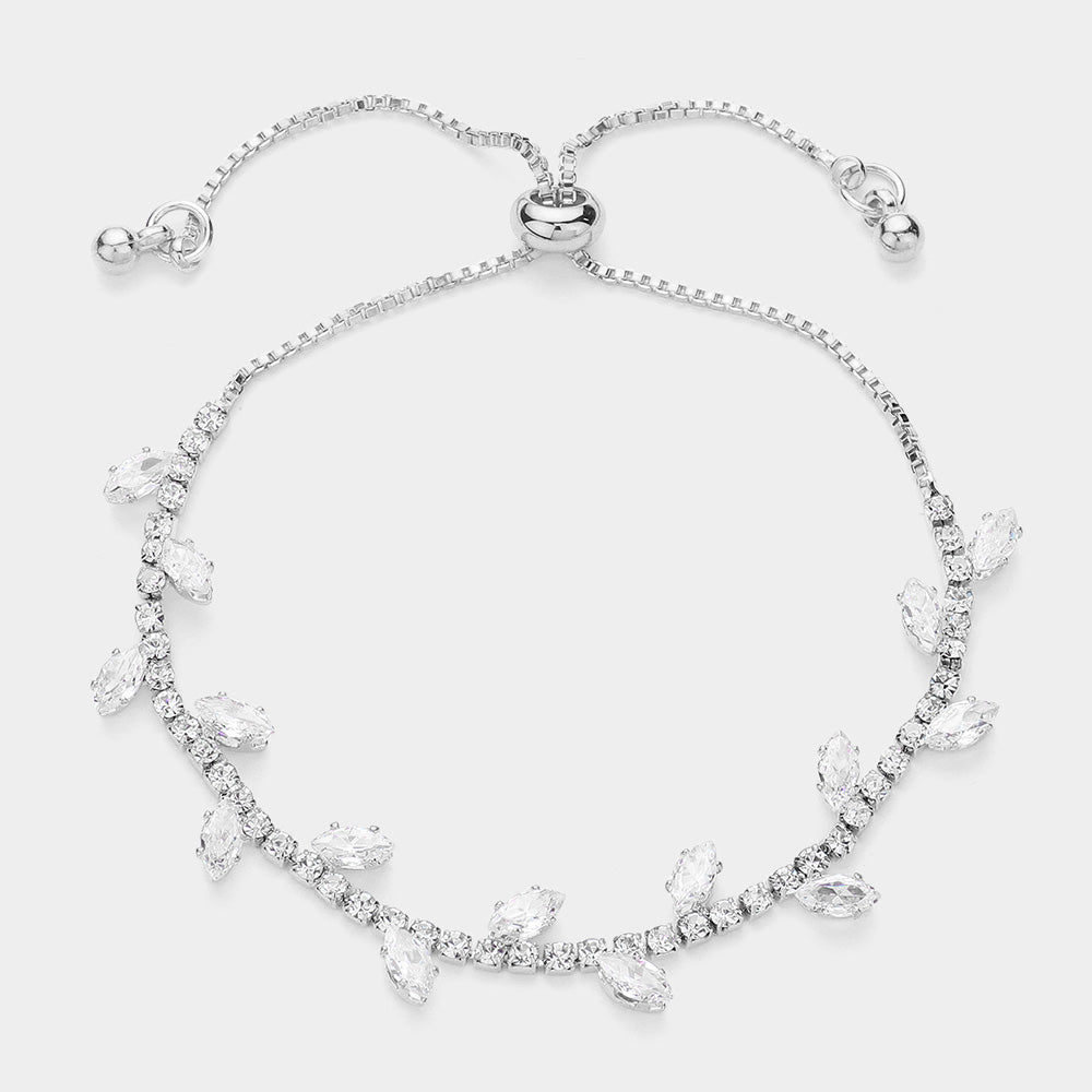 Pulsera con adornos de hojas en piedras marquesas CZ