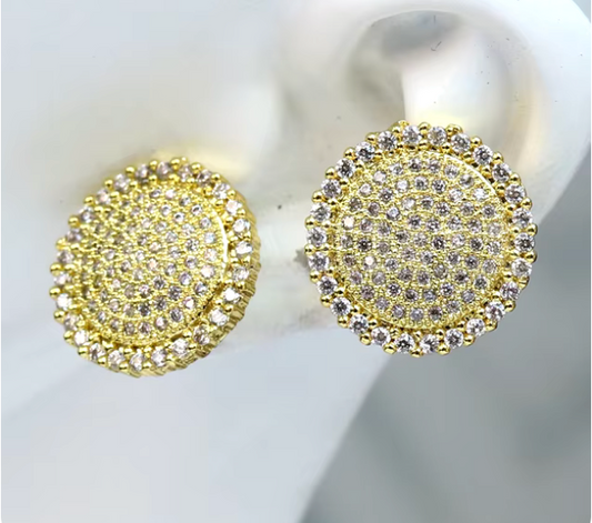 69712372  Aretes redondos con pavé de brillantes en oro laminado 18k (3capas)