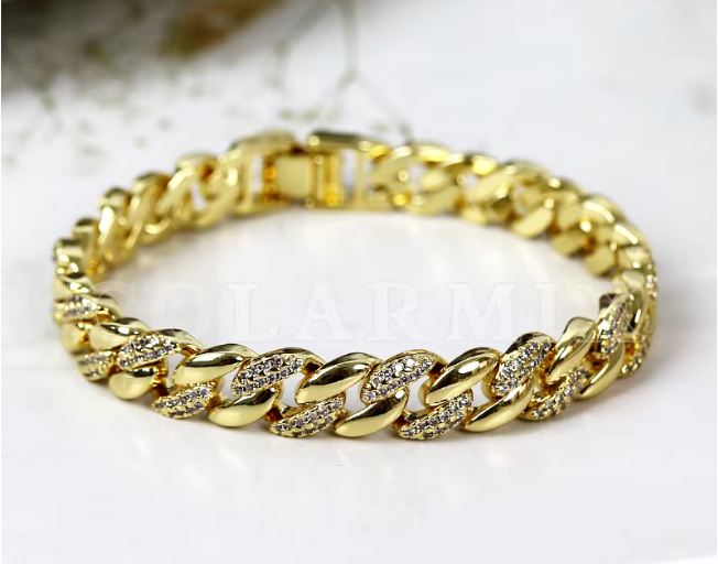 99801076 Pulsera cubana adornada con brillantes de imitación oro laminado 18k (3 Capas)