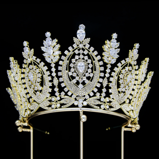 HG1069 Tiara con piedras multiples de Zirconia