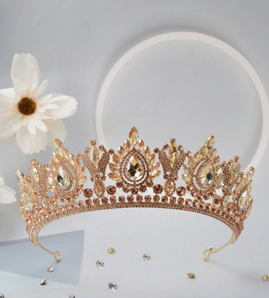 SH66363 Tiara adornada con piedras multiples