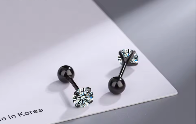 Aretes de rosca antialergico con piedra Moissanita en plata S925