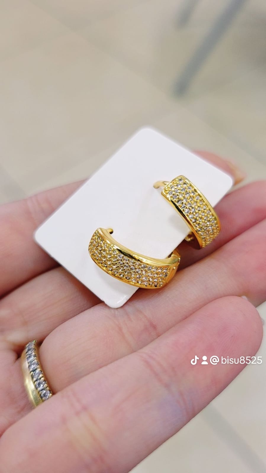 07051764 Aros en oro laminado 18k